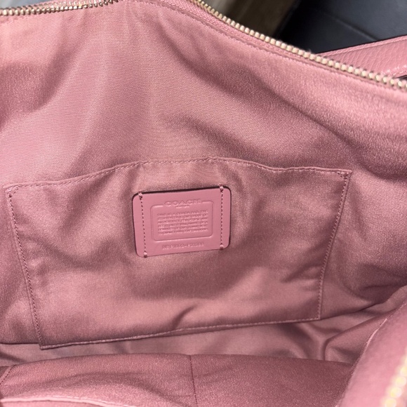 Coach, pink hobo handbag purse - Picture 3 of 4